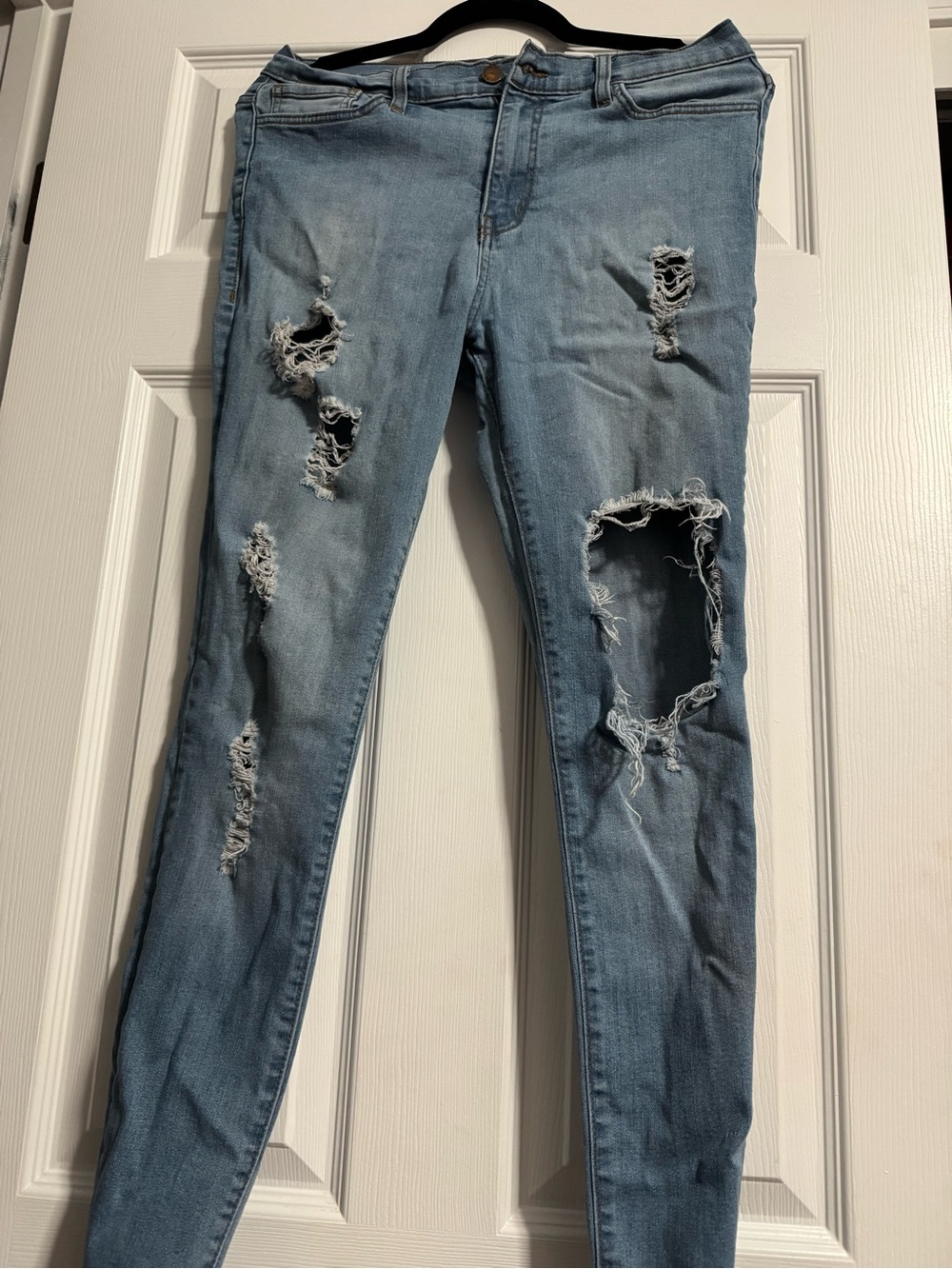 Fashion Nova Light Blue Distressed Skinny Jeans Size 13